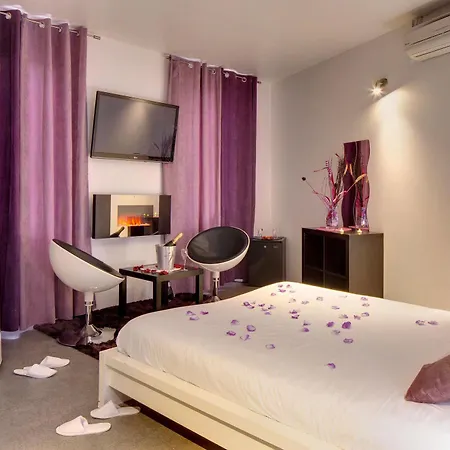 Hotel M